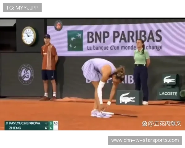 世界冠军比赛中鞋带断裂仍逆转