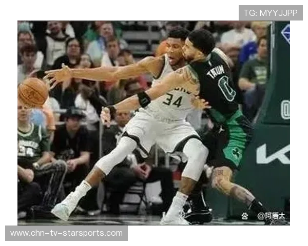 凯尔特人主场迎战雄鹿赛况激烈，24日凯尔特人vs雄鹿回放