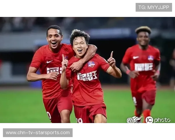 球队在中超保级战中展现顽强斗志,中超2020保级规则 球队在中超保级战中展现顽强斗志,中超2020保级规则