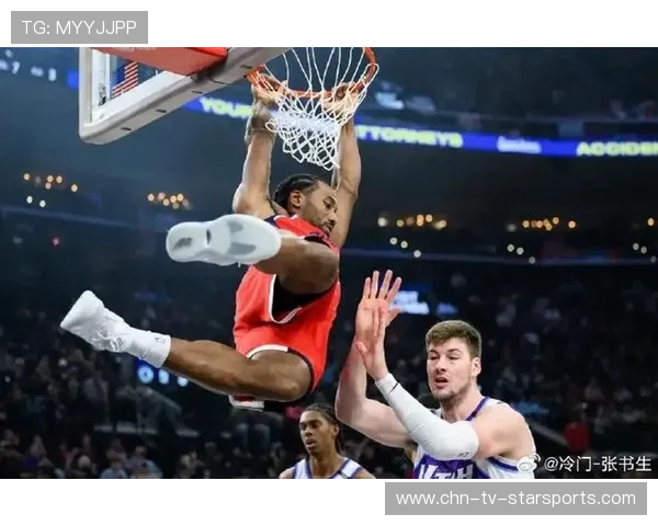 爵士卡位扎实，篮板一把抓